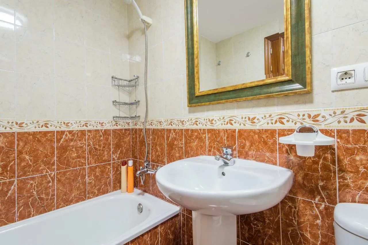 Apartamento Alaska 800 m de la Playa Parking Privado Málaga 0*,  España